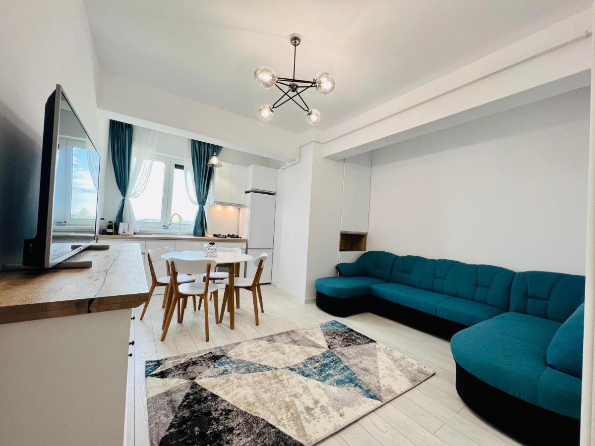 Ferienwohnung Altheda Living Zamca Suceava Exterior foto